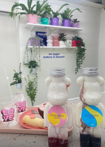 필로베이커리, 홍대카페 중 보틀 음료와 쿠키를 함께 즐기는 곳
